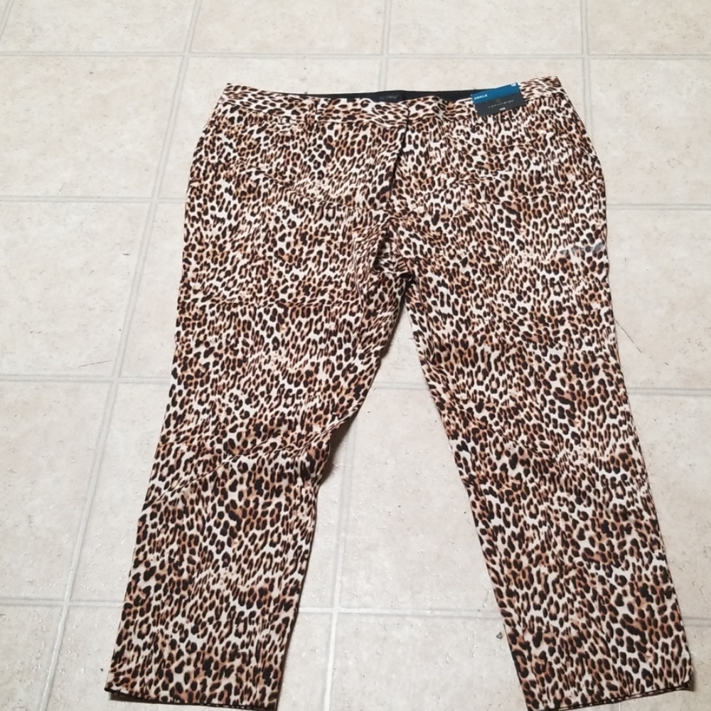 Worthington ankle pants